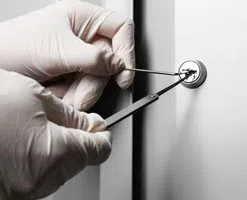 Lock Key Store Gilbert, AZ 480-582-0870 - 14-Eviction-Locksmith